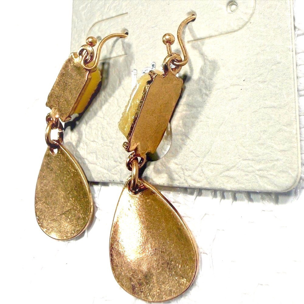 Tipi Earrings Gold Tone Teardrop Druzy Stone Dangle Drop Pierced Jewelry - Picture 3 of 6